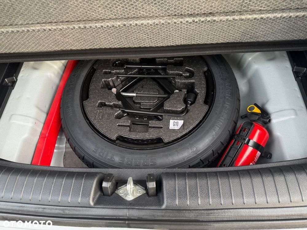 Kia Ceed 1.5 T-GDI M DCT - 10