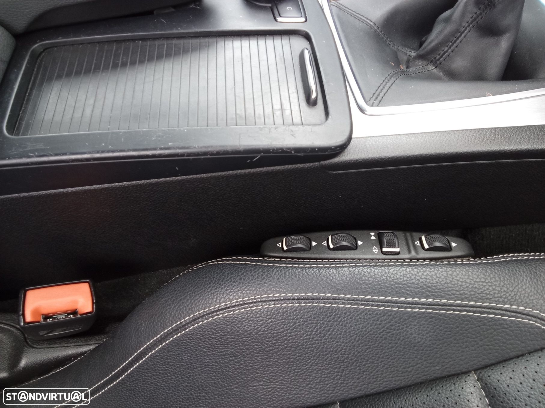 Mercedes-Benz E 250 CDi Avantgarde BlueEfficiency - 25