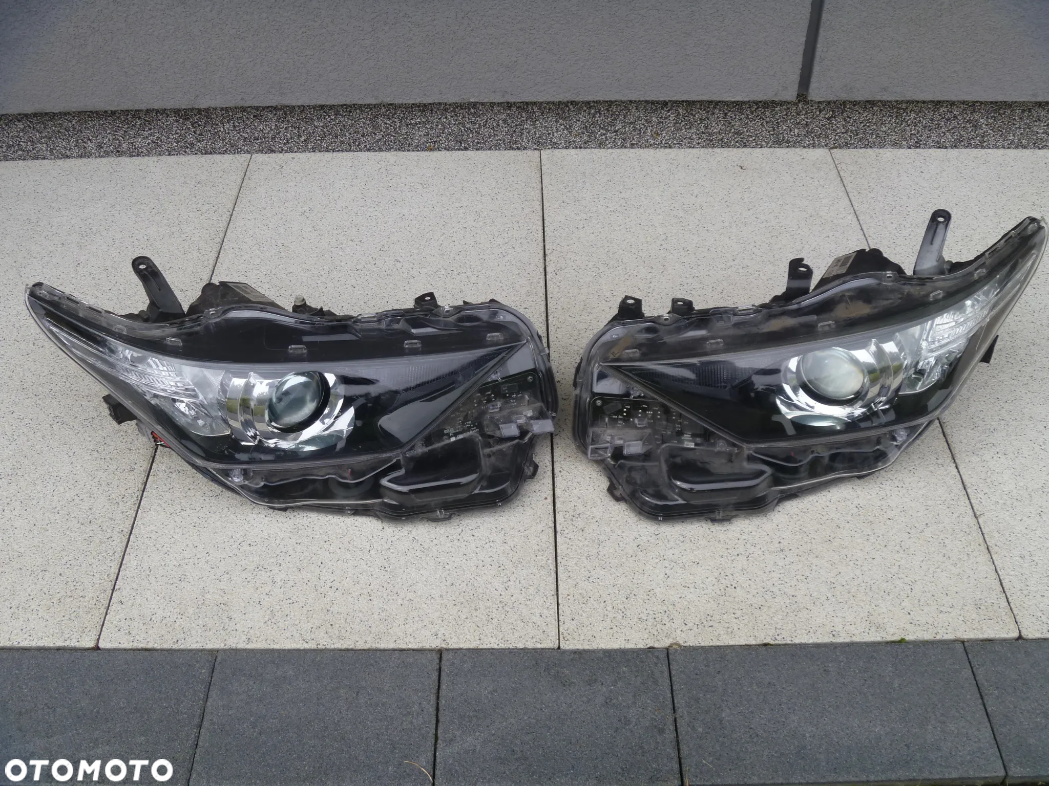 TOYOTA AURIS II LIFT ZDERZAK PRZEDNI ORYGINAŁ PDC - 4