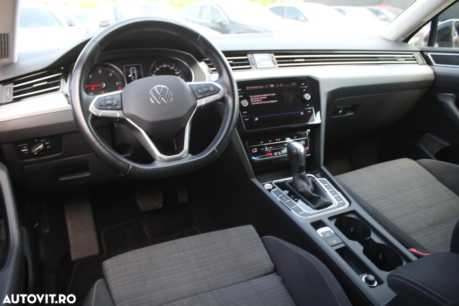 Volkswagen Passat 2.0 TDI (BlueMotion Technology) DSG Comfortline - 4