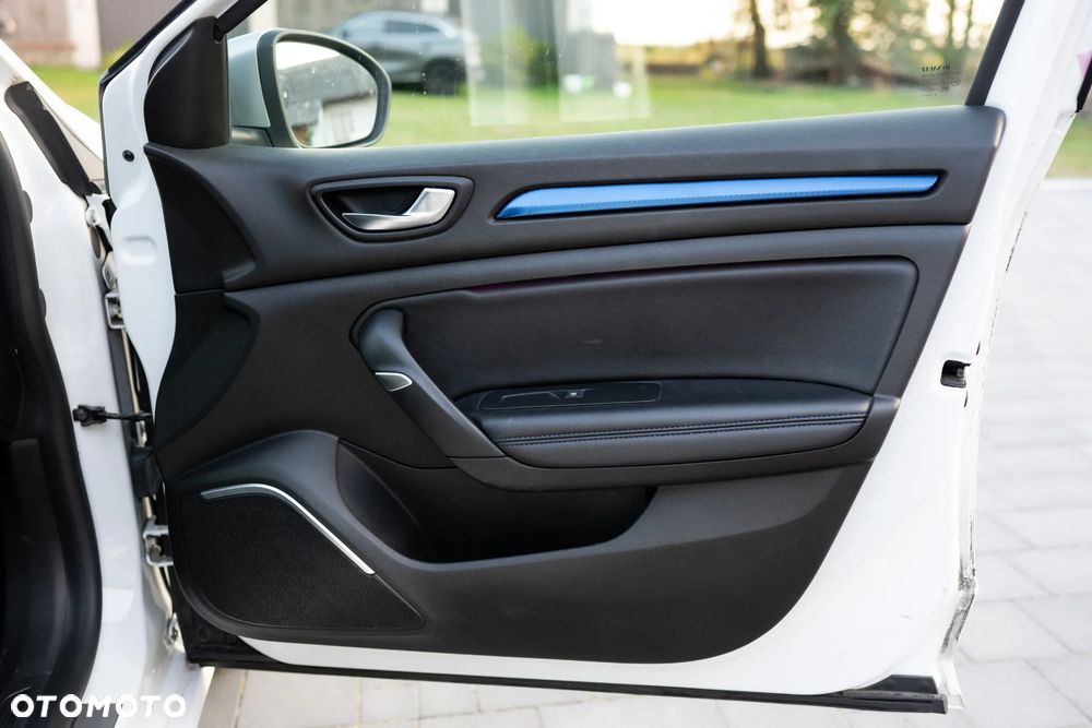 Renault Megane 1.6 dCi GT Line EDC - 11