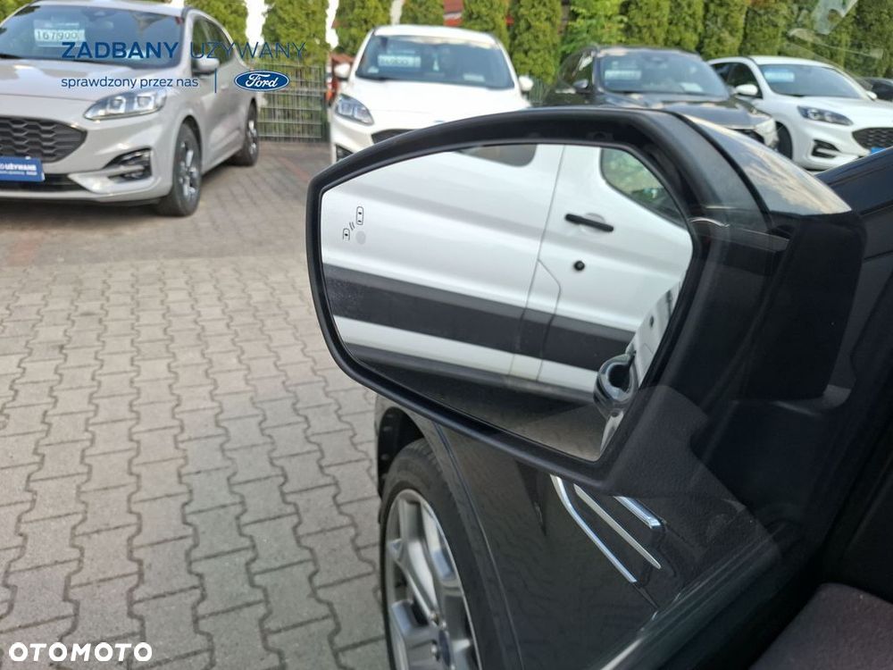 Ford Escape 2.0 EcoBoost AWD Titanium - 23
