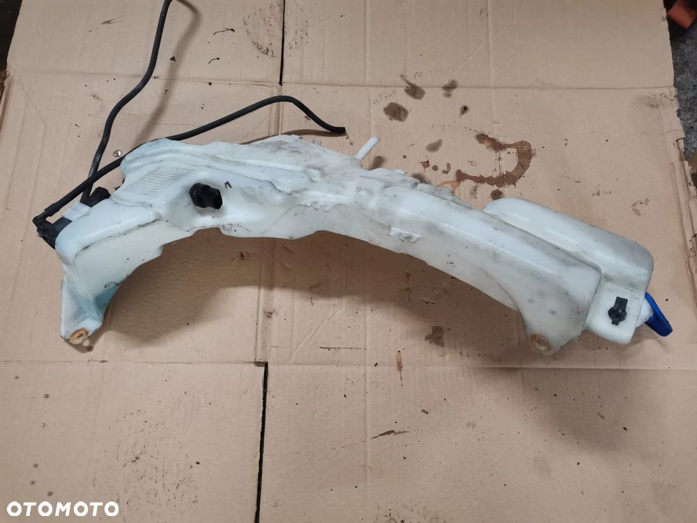 Zbiornik plynu spryskiwacza FORD C-MAX - 1