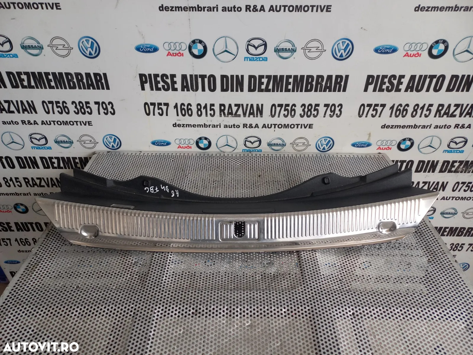 Ornament Crom Nichel Fusta Spate Portbagaj Audi A8 4H D4 An 2010-2011-2012-2013-2014-2015-2016-2017 - 3