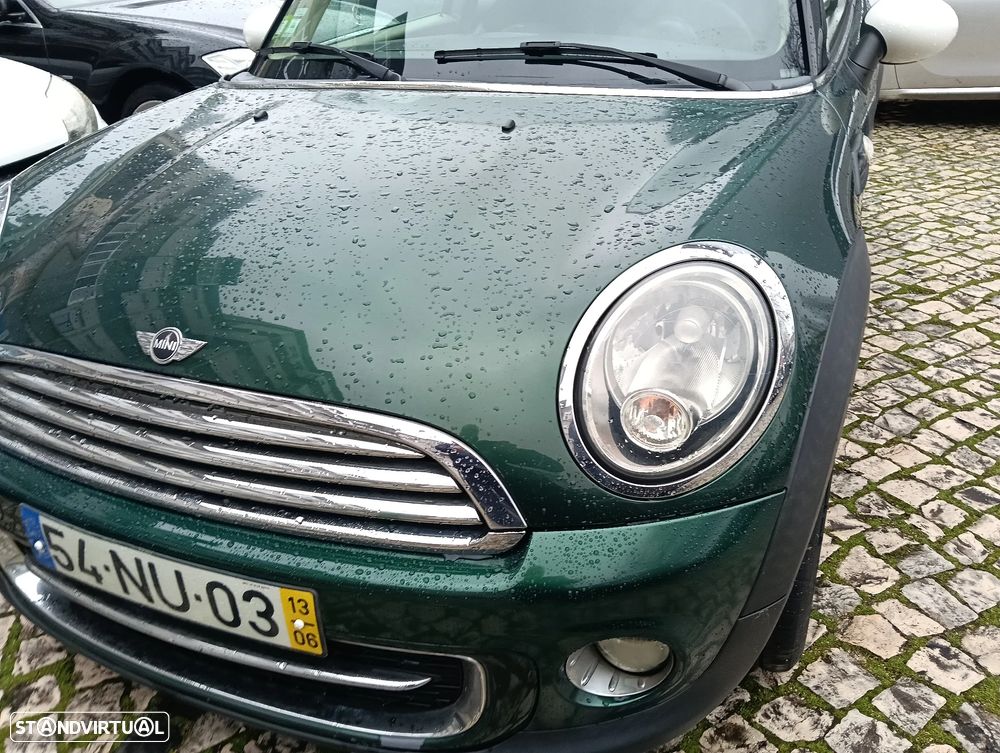 MINI 3 Portas Cooper D - 2