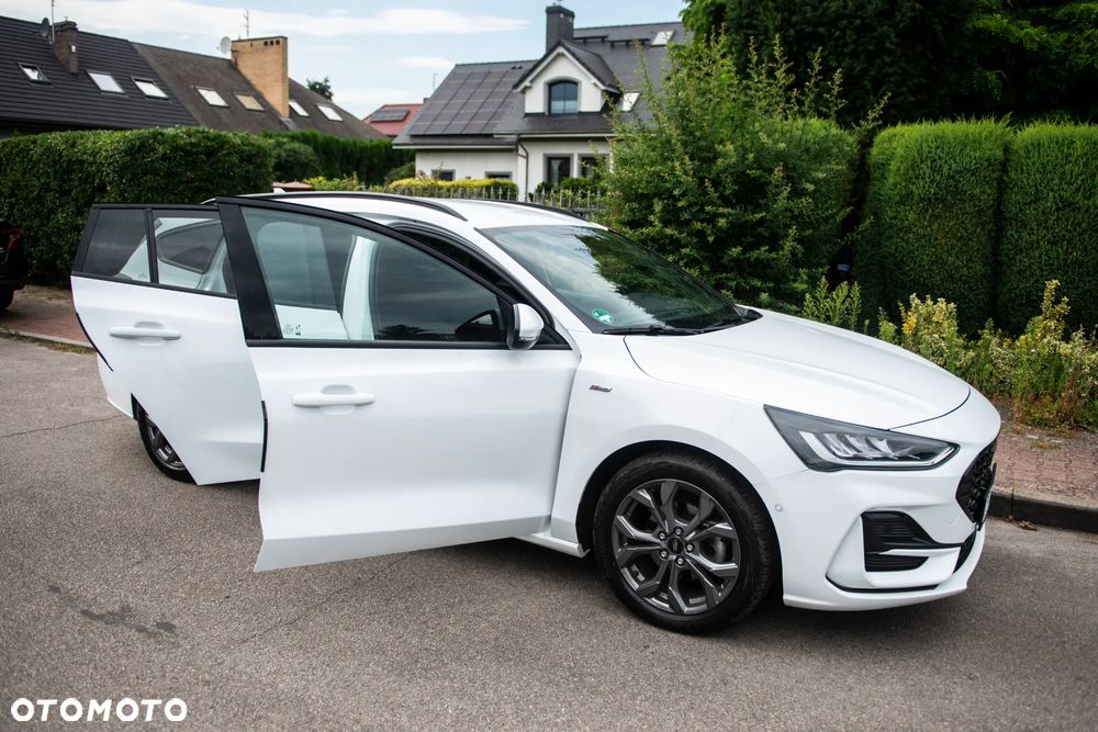 Ford Focus 1.0 EcoBoost Hybrid ST-LINE - 7
