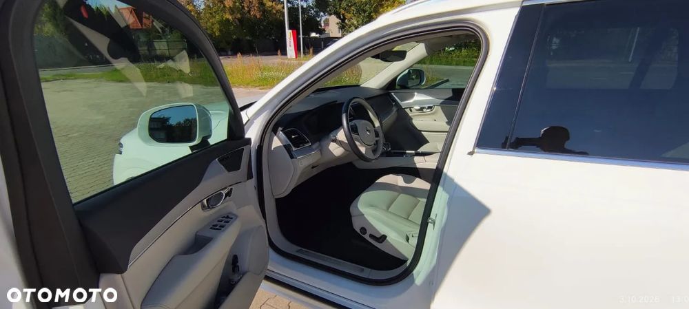 Volvo XC 90 T5 AWD Geartronic Momentum - 17