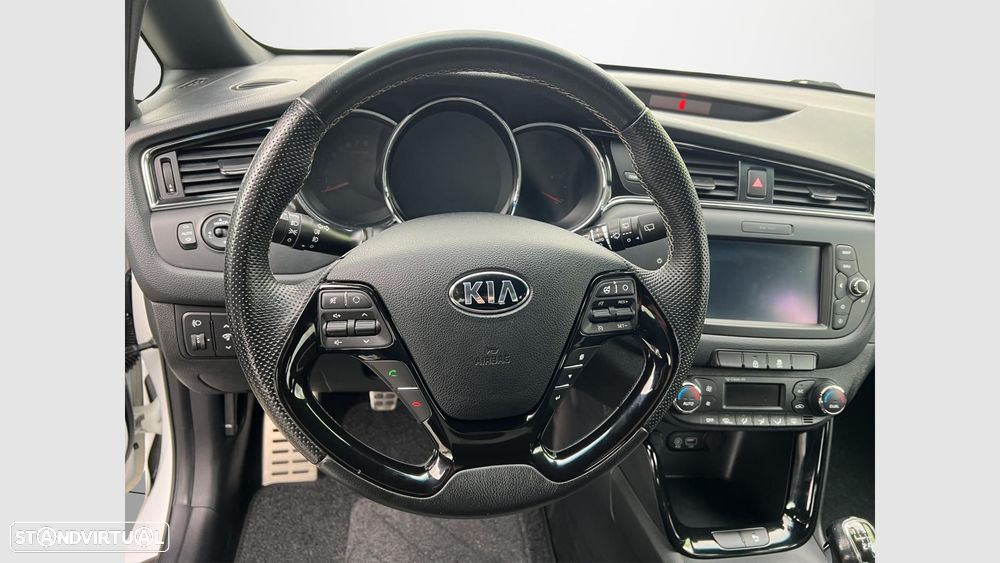 Kia Ceed SW 1.0 T-GDI GT Line - 10