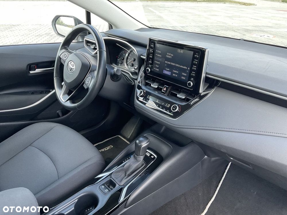 Toyota Corolla 1.8 Hybrid Comfort - 21