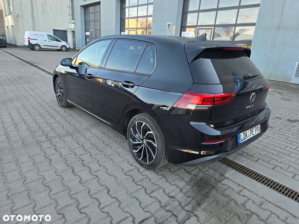 Volkswagen Golf - 27