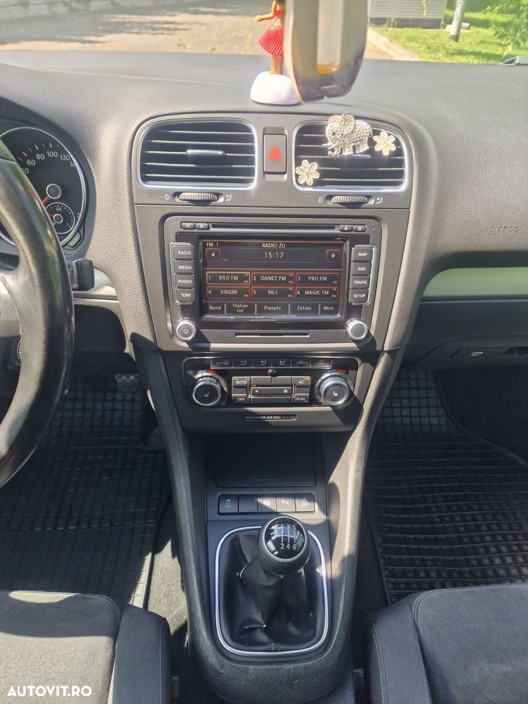 Volkswagen Golf 2.0 TDI Highline - 10