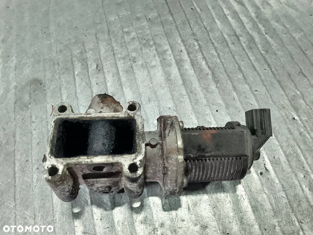 ZAWÓR EGR OPEL ASTRA H 1.9 CDTI - 4
