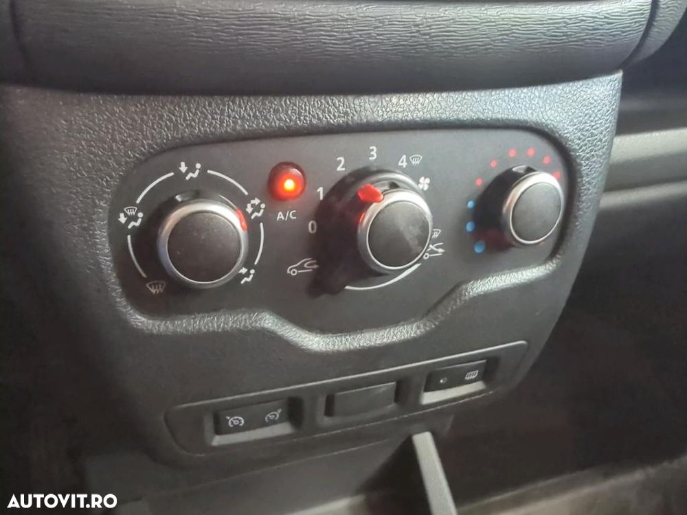 Dacia Lodgy 1.5 Blue dCi Laureate - 9