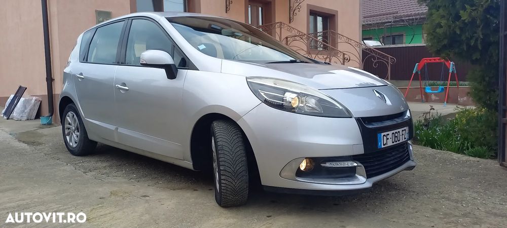 Renault Scenic - 2