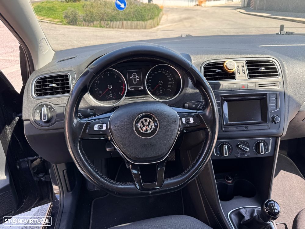 VW Polo 1.0 Trendline - 19