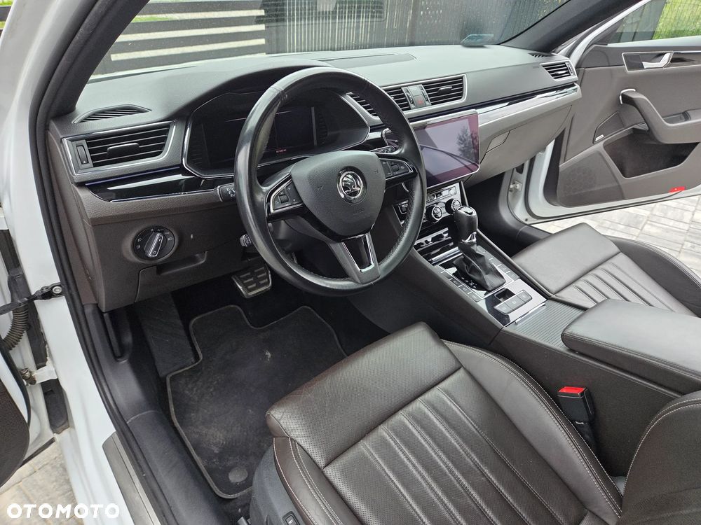 Skoda Superb 2.0 TDI SCR 4x4 L&K DSG - 34