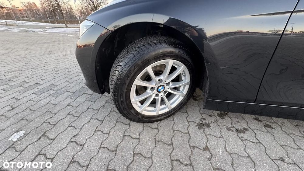 BMW Seria 3 316d Advantage - 30