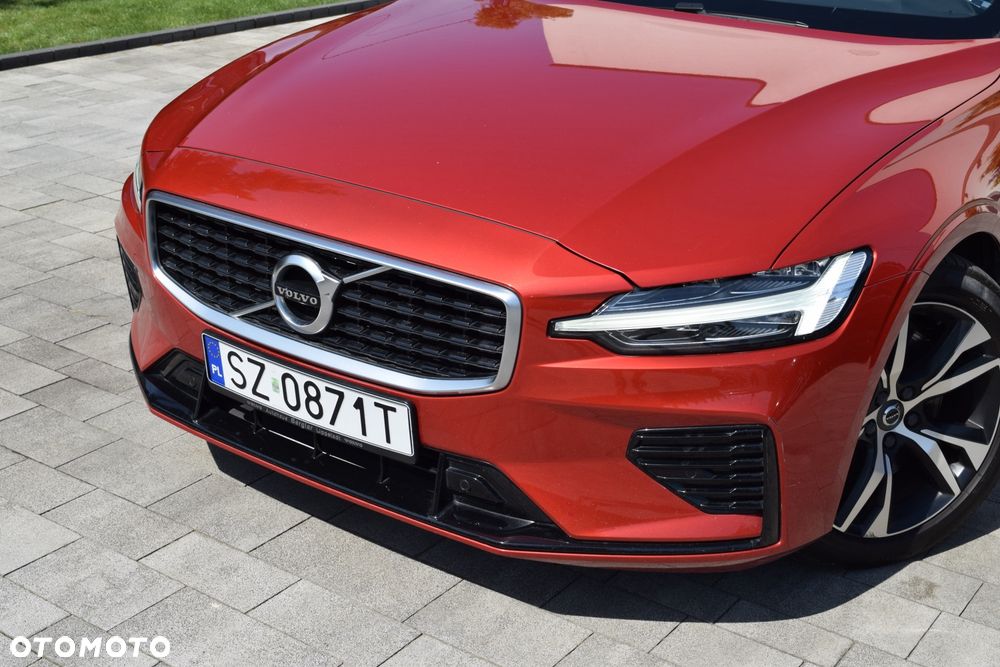 Volvo S60 T8 Recharge AWD Geartronic RDesign - 34