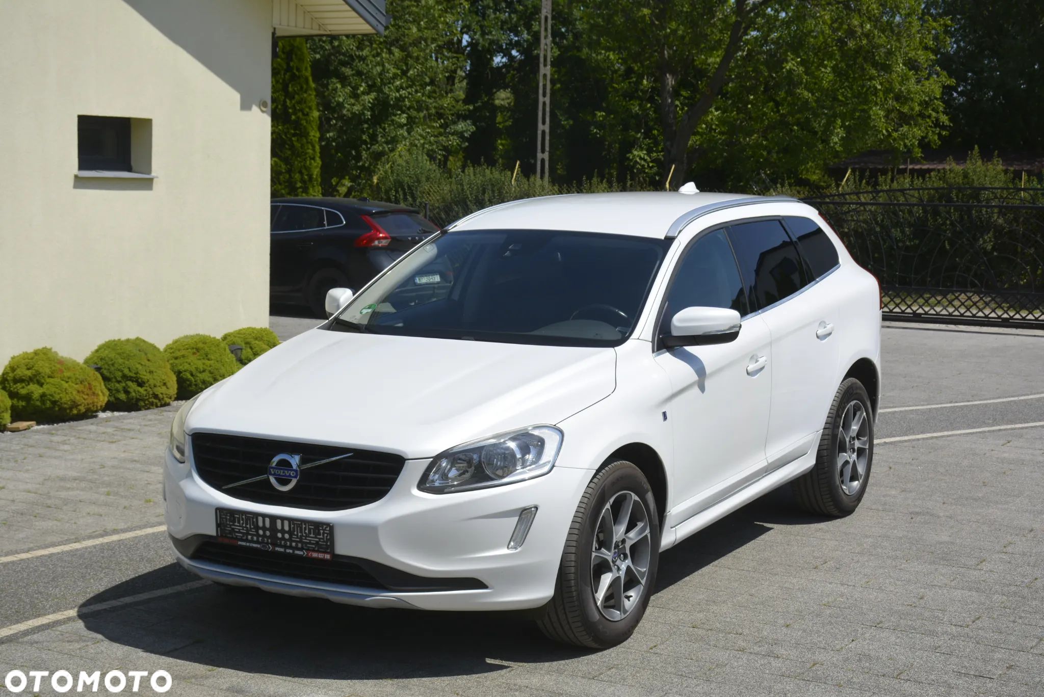 Volvo XC 60 D3 Drive-E Ocean Race - 1