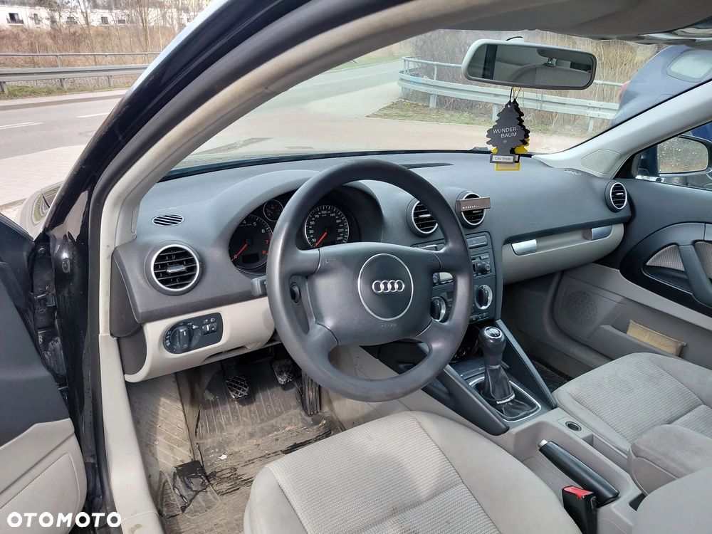 Audi A3 3-drzwiowe - 8