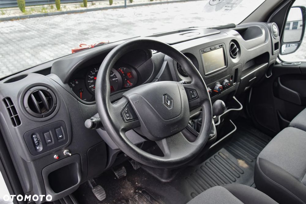 Renault MASTER / L3H2 / 2.3 - 150 KM / 3 OSOBY / DOSTAWCZE / BLASZAK / DUŻY WYŚWIETLACZ / KLIMA / TEMPOMAT / KAMERA COFANIA / HAK / SPROWADZONY - 27
