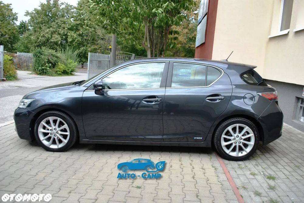 Lexus CT 200h Luxury Line - 18