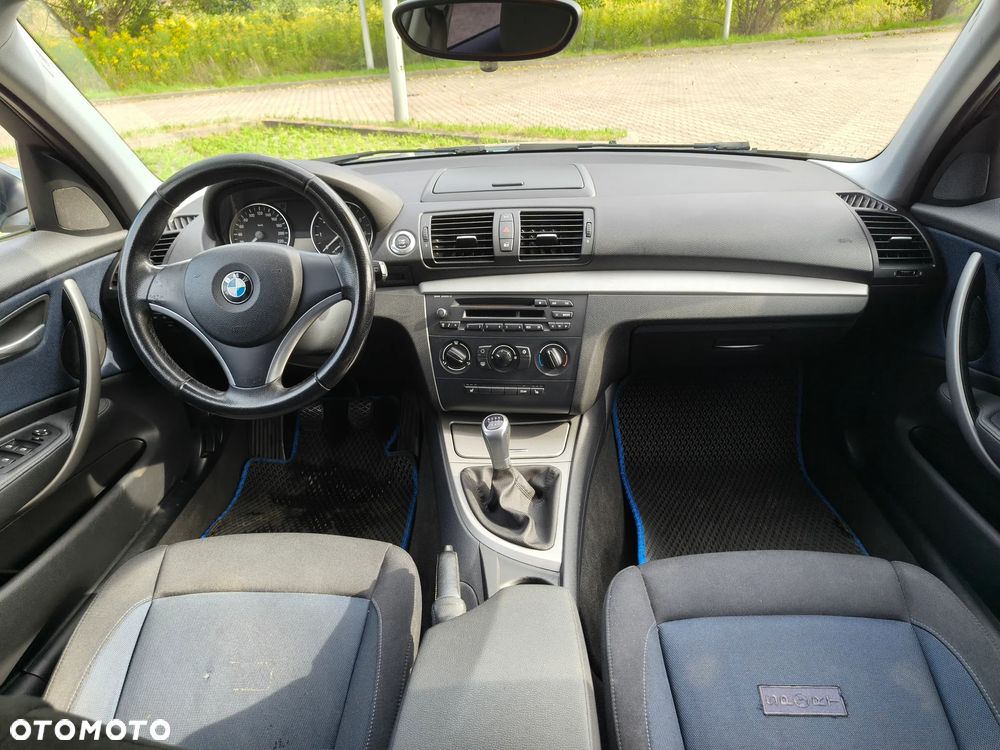 BMW Seria 1 - 16