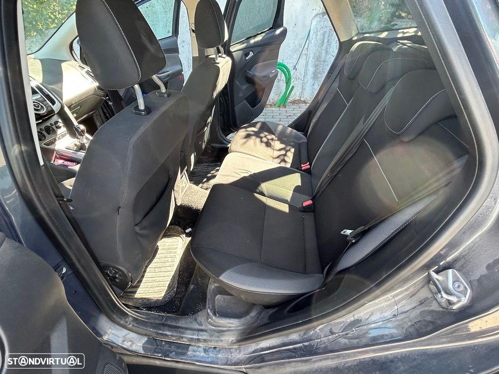 Ford Focus SW 1.6 TDCi Trend - 14