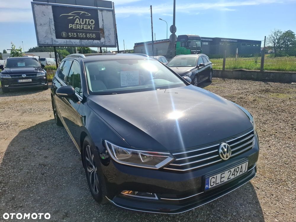 Volkswagen Passat 2.0 TDI SCR DSG Highline - 1