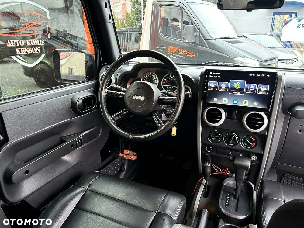 Jeep Wrangler 3.8 Automatik Sport - 28