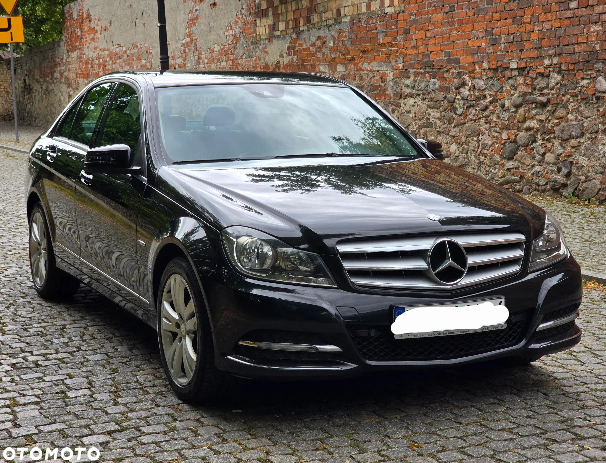 Mercedes-Benz Klasa C 180 BlueEFFICIENCY Avantgarde - 18