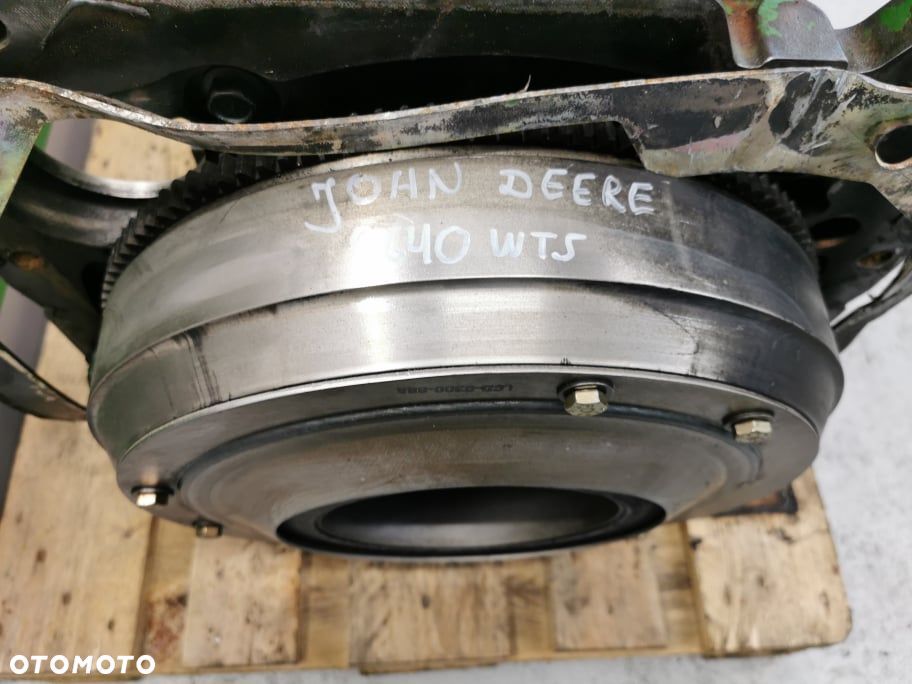 Koło zamachowe John Deere .... WTS {CD6068HZ060} - 6