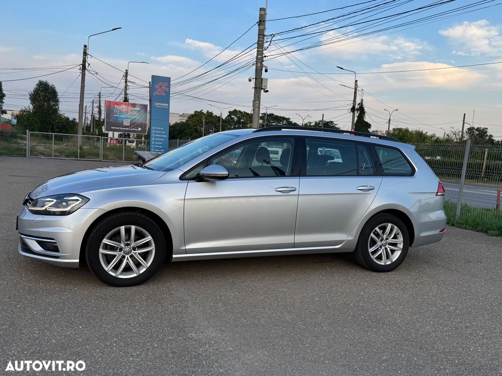 Volkswagen Golf 2.0 TDI SCR DSG Comfortline - 18