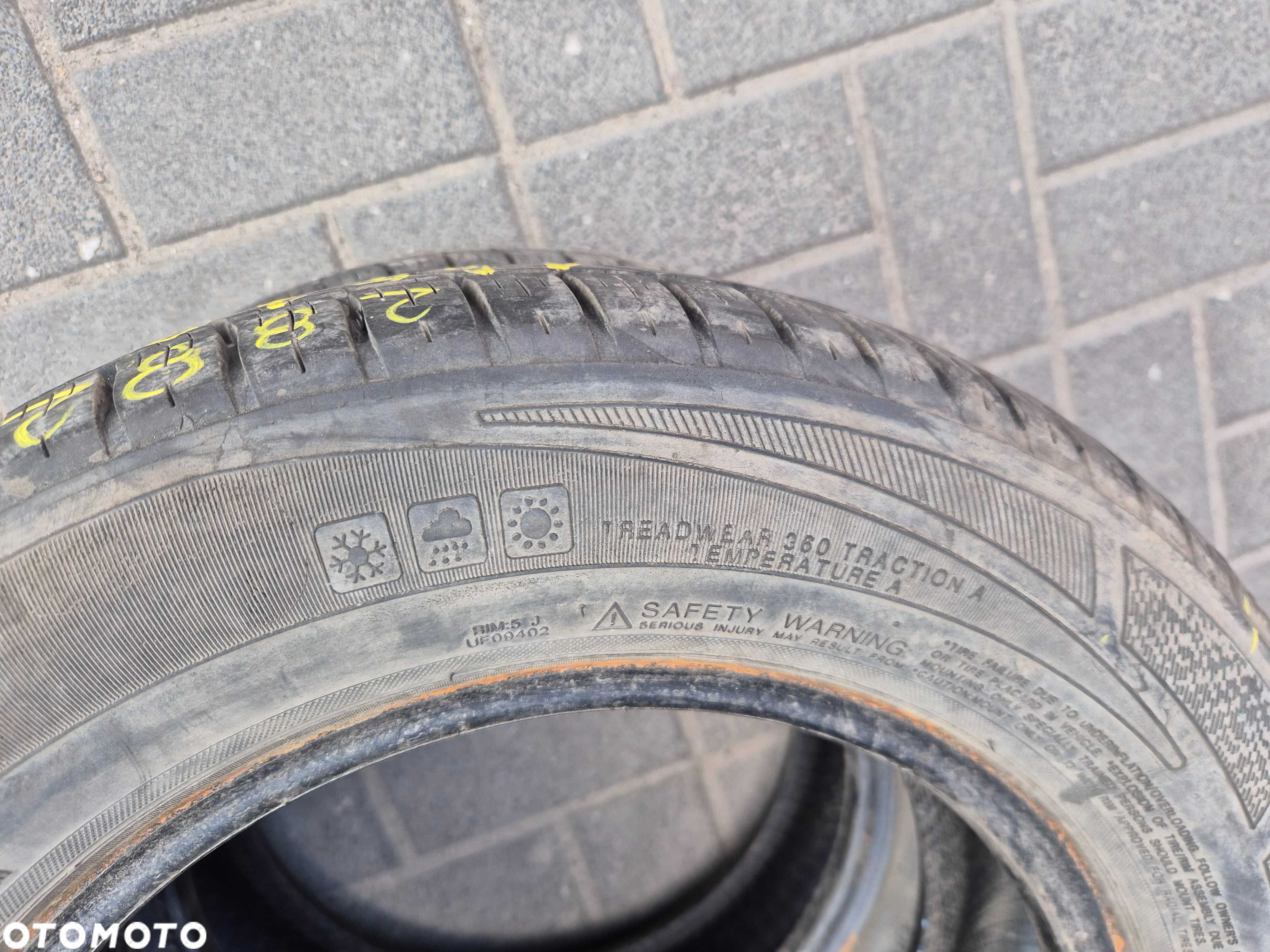 Całoroczne Delinte AW5 165/70r13 79T 6mm N2882 - 3