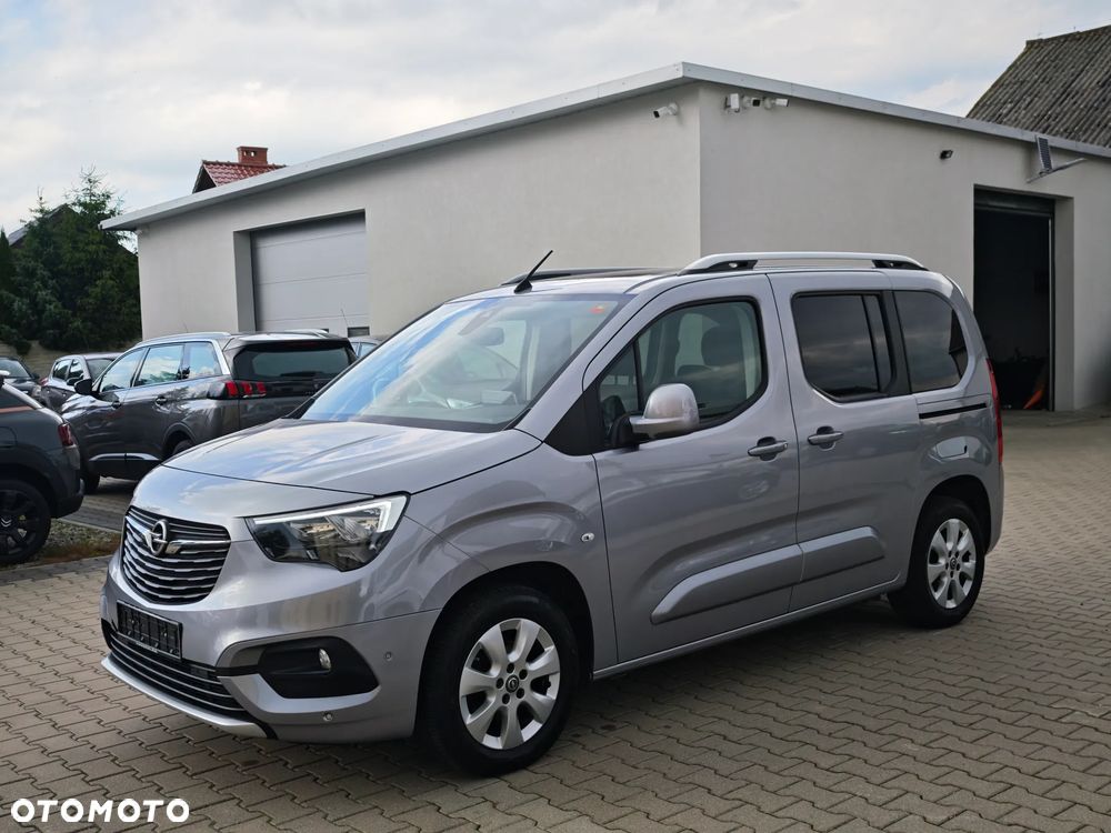 Opel Combo 1.5 D Start/Stop Innovation - 11