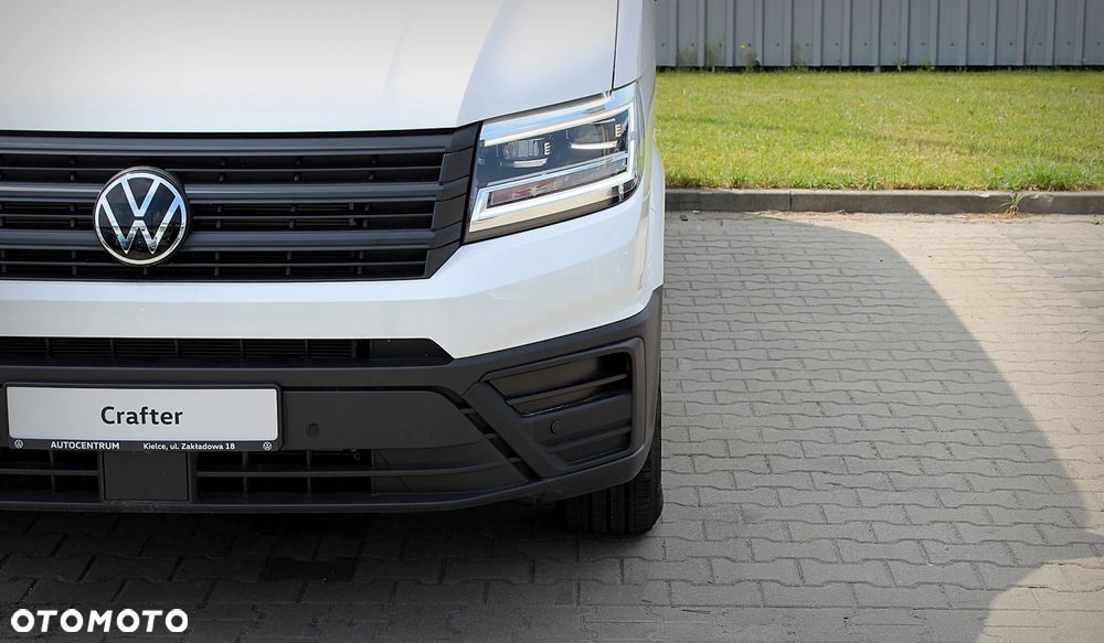 Volkswagen Crafter VAN 9-cio osobowy - 4