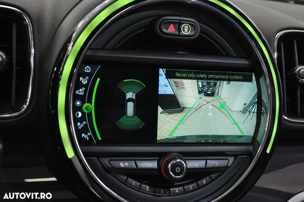 Mini Countryman - 26