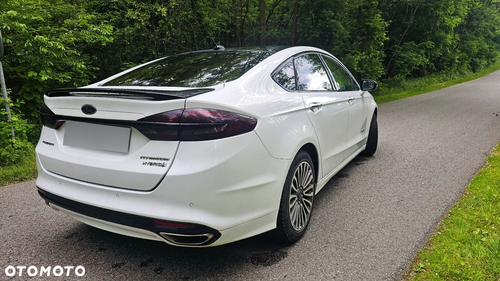 Ford Mondeo 2.0 Hybrid Titanium - 8
