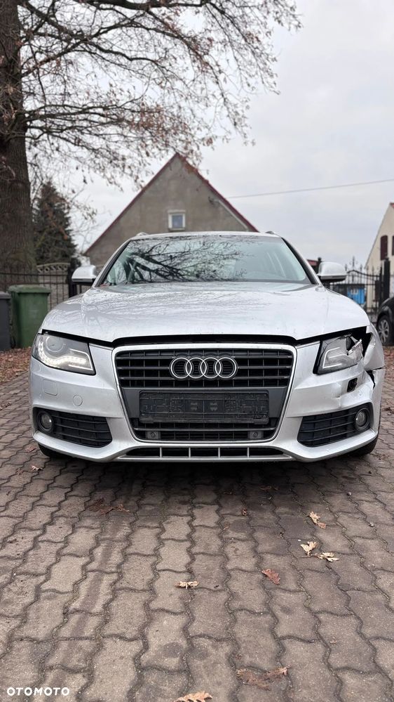 Audi A4 Avant 2.7 TDI DPF multitronic Attraction - 1