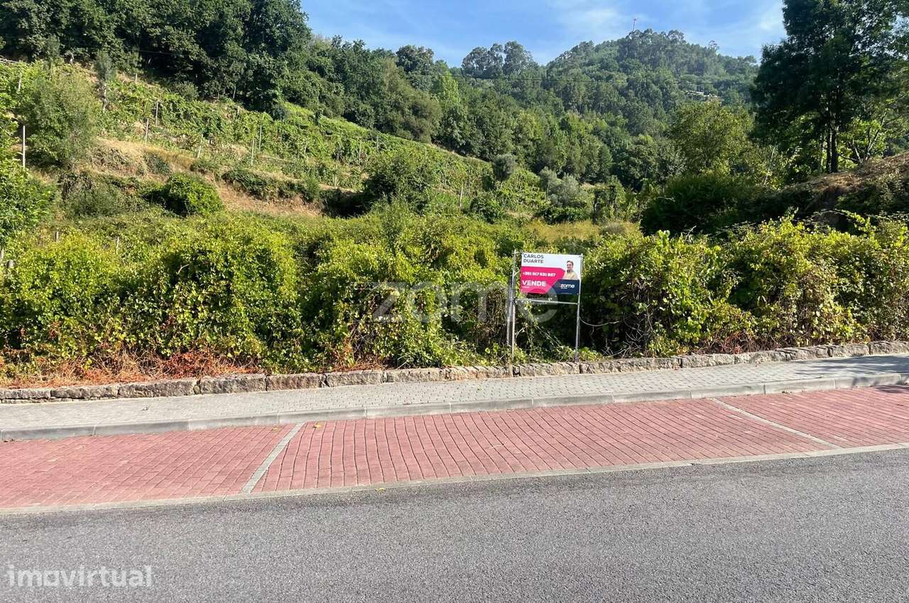 Terreno em Cerva – 1.800 m² | Excelente localização