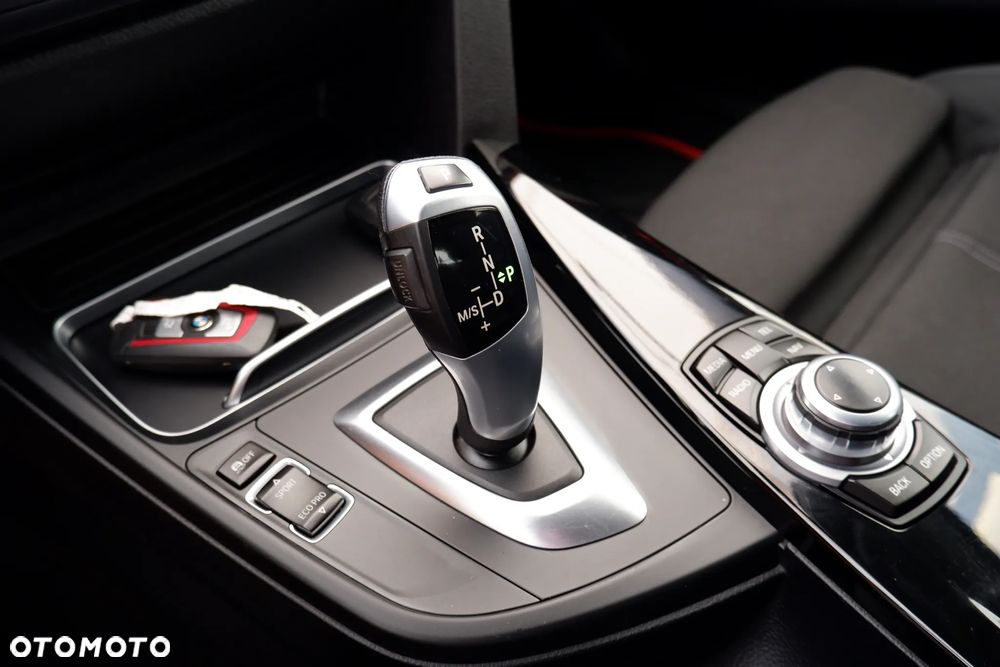 BMW 3GT 320d GT Sport-Aut M Sport - 20