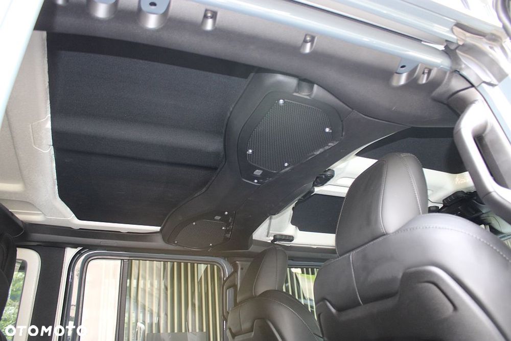 Jeep Wrangler - 36