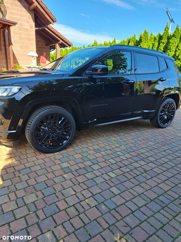Jeep Compass - 2