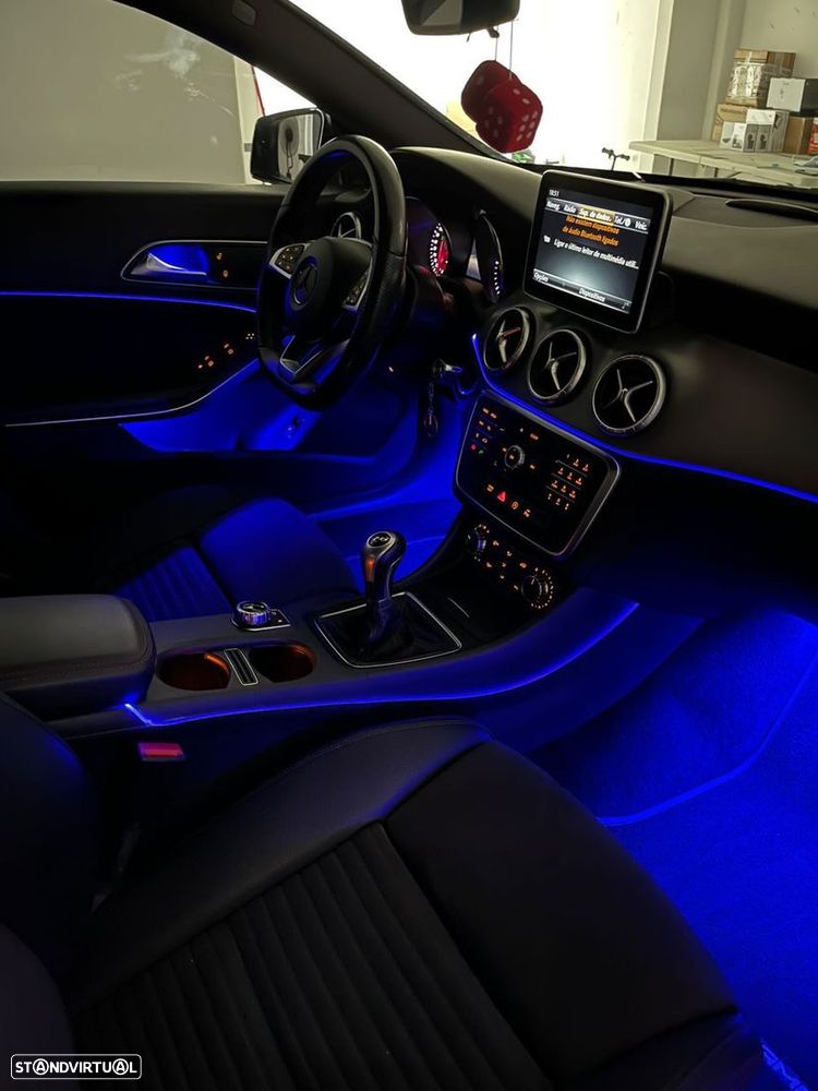 Mercedes-Benz CLA 180 - 9