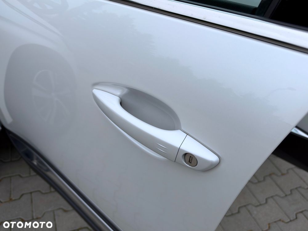 Peugeot 3008 BlueHDi 130 Stop & Start EAT8 GT - 17