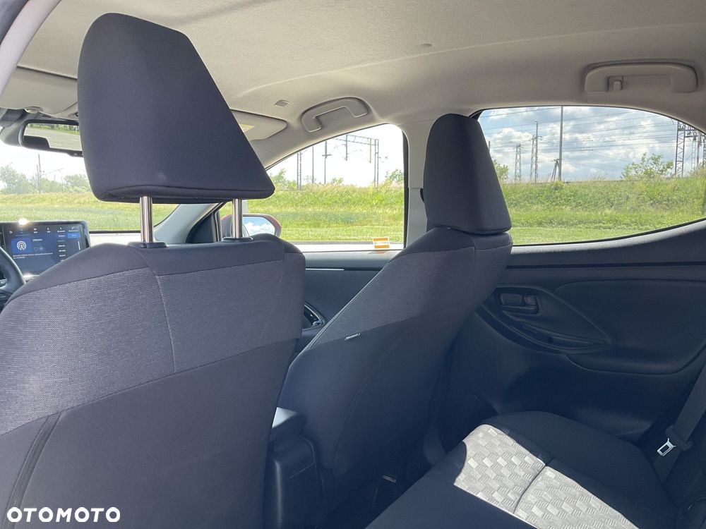 Toyota Yaris Hybrid 1.5 Style - 16