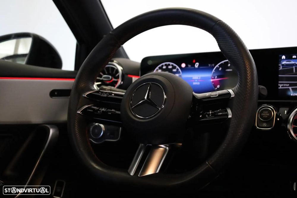 Mercedes-Benz A 180 Limousine d AMG Line Aut. - 22