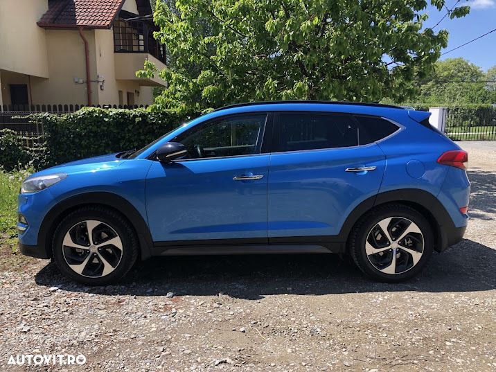 Hyundai Tucson 2.0 CRDI 4WD 6AT Luxury+ - 8