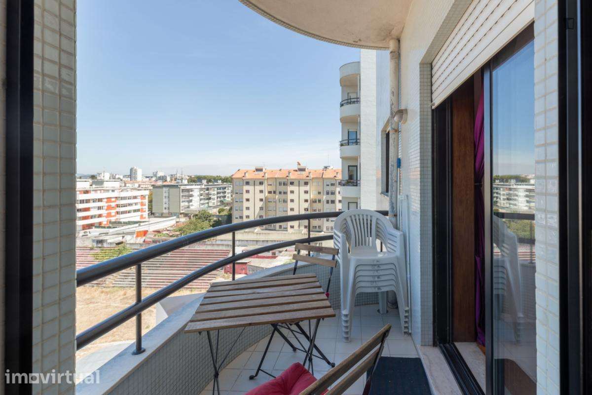 Quarto - localizado em Paranhos Porto - Grande imagem: 5/15