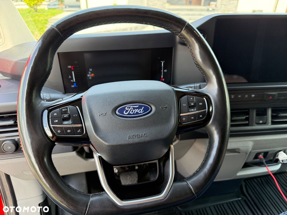 Ford TRANSIT CUSTOM AWD - 23